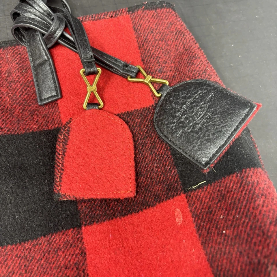 Bolso grande Bass reversible a cuadros negro rojo clásico franela imitación cuero Foto 3 de 4