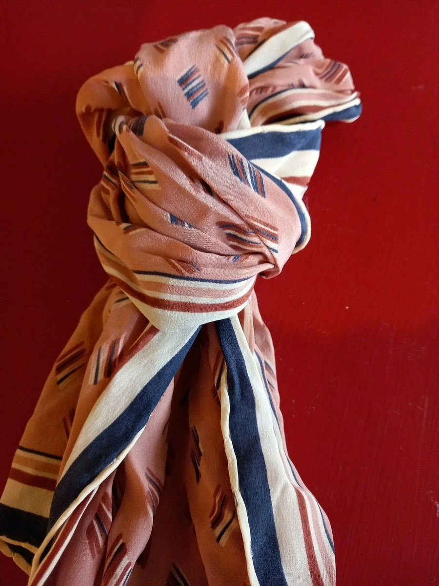Vintage Jaeger Beautiful Dusky Pink Neck Head Scarf. Excellent