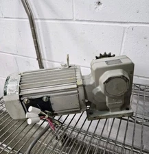   SM-Cyclo TC-F 3 Phase Induction Motor w/ RNHM1-370L-20 Hyponic Drive #E2