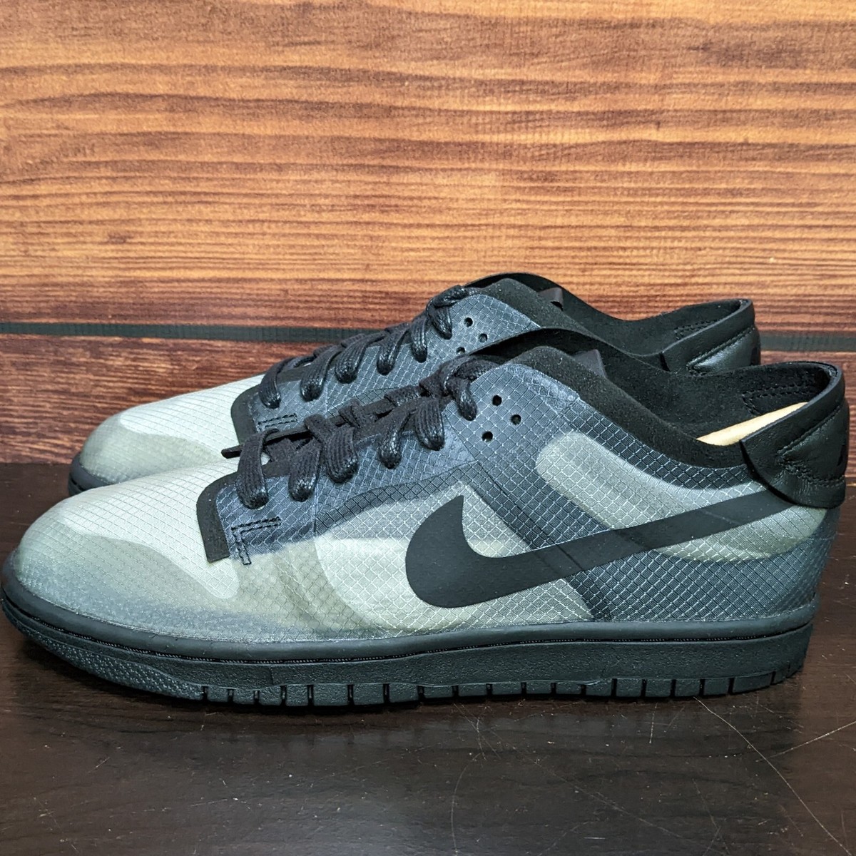 Nike Dunk Low CDG Women's 10.5 Men's 9 Comme des Garçons Nike Dunk Low CDG Women's 10.5 Men's 9 Comme des Garçons