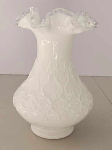 Vintage Fenton Vase Spanish Lace Silver Crest