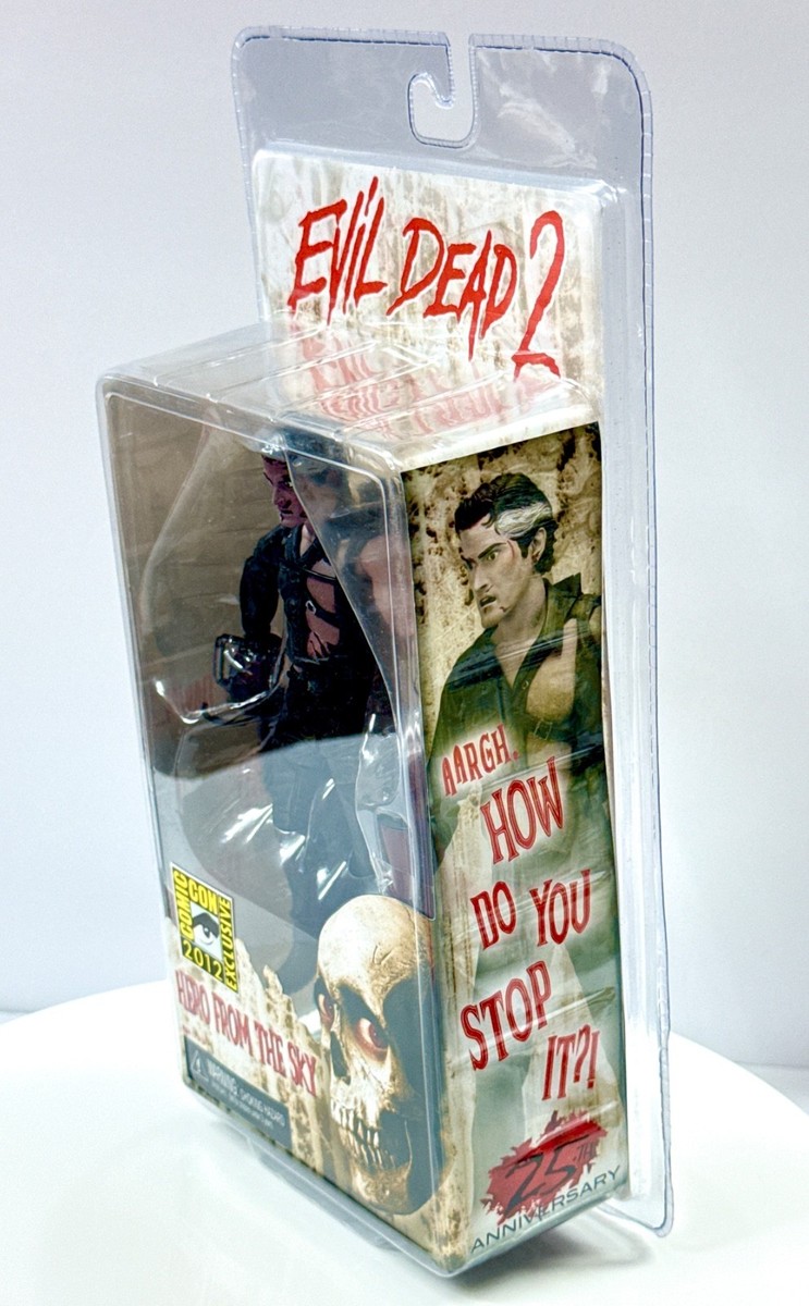 Evil Dead 2 - Ash Hero From The Sky Bruce Campbell SDCC Exclusive