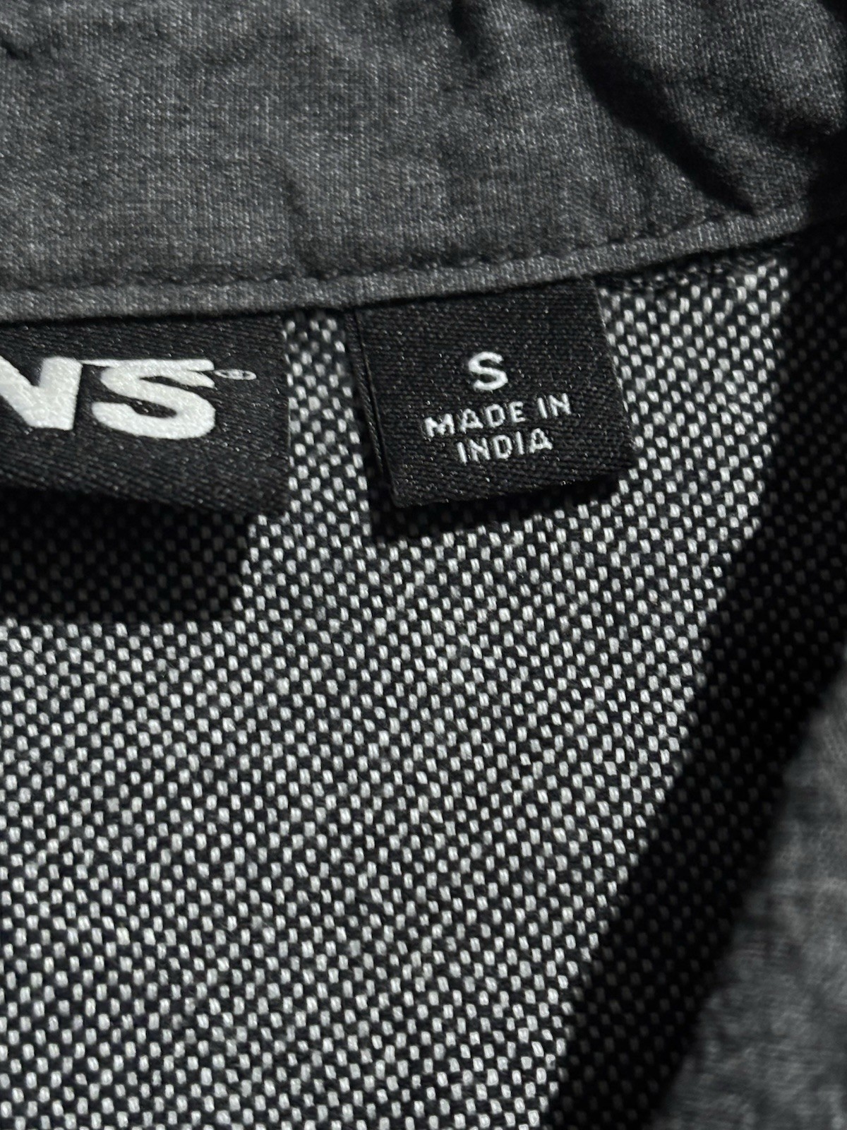 Vans Men Gray Solid Long Sleeve Button Down Shirt… - image 4