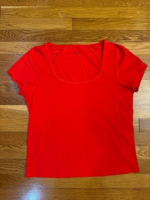 Athleta Transcend Scoop Tee Shirt in Bright Red - Size XL