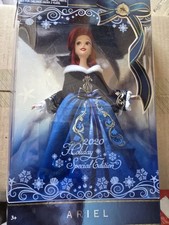 2020 Disney The Little Mermaid Ariel Christmas Holiday Special Edition Doll 11”