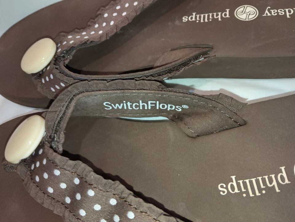 Chanclas LINDSAY PHILLIPS Marrón SWITCHFLOPS Blanco Lunares Volantes Correa Talla 7 Foto 2 de 4
