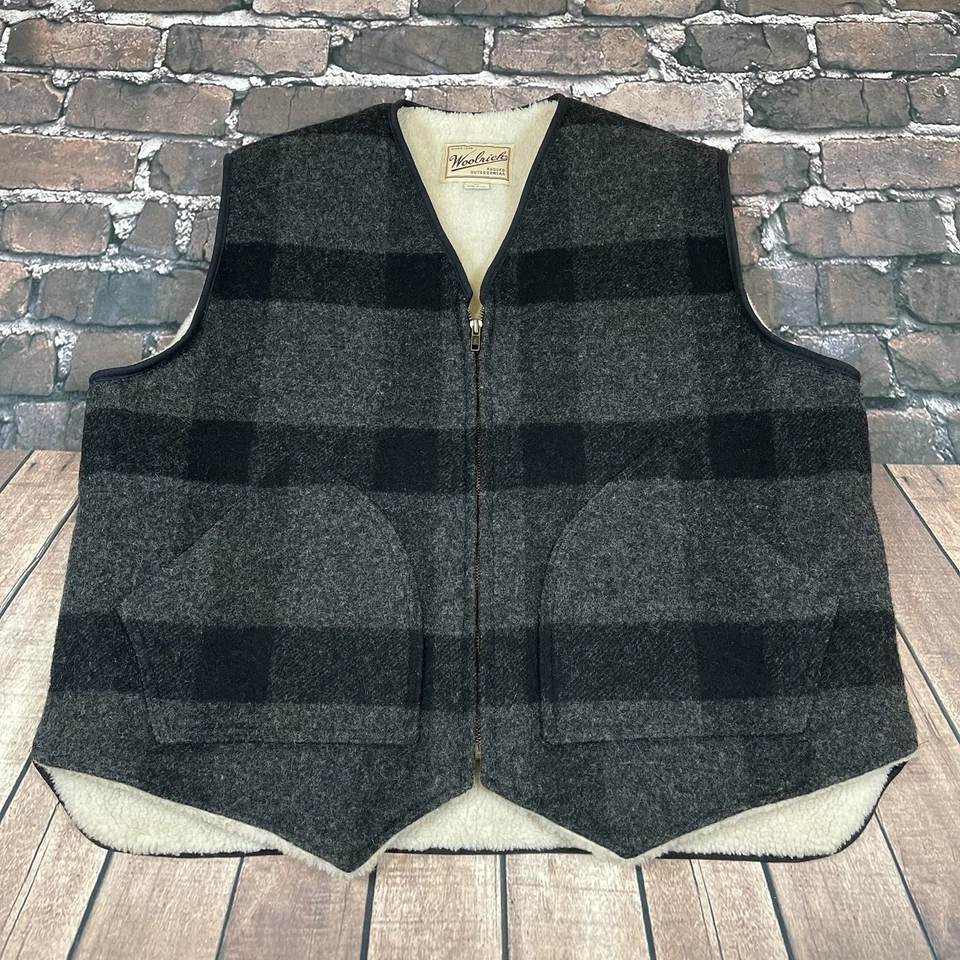 Vintage Woolrich Vest Mens XL Charcoal Black Sherpa Lined Full Zip Wool USA Made - Image 2 of 4