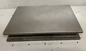 Challenge Mchy. Co. USA 10” X 14” Cast Iron Surface Inspection Plate