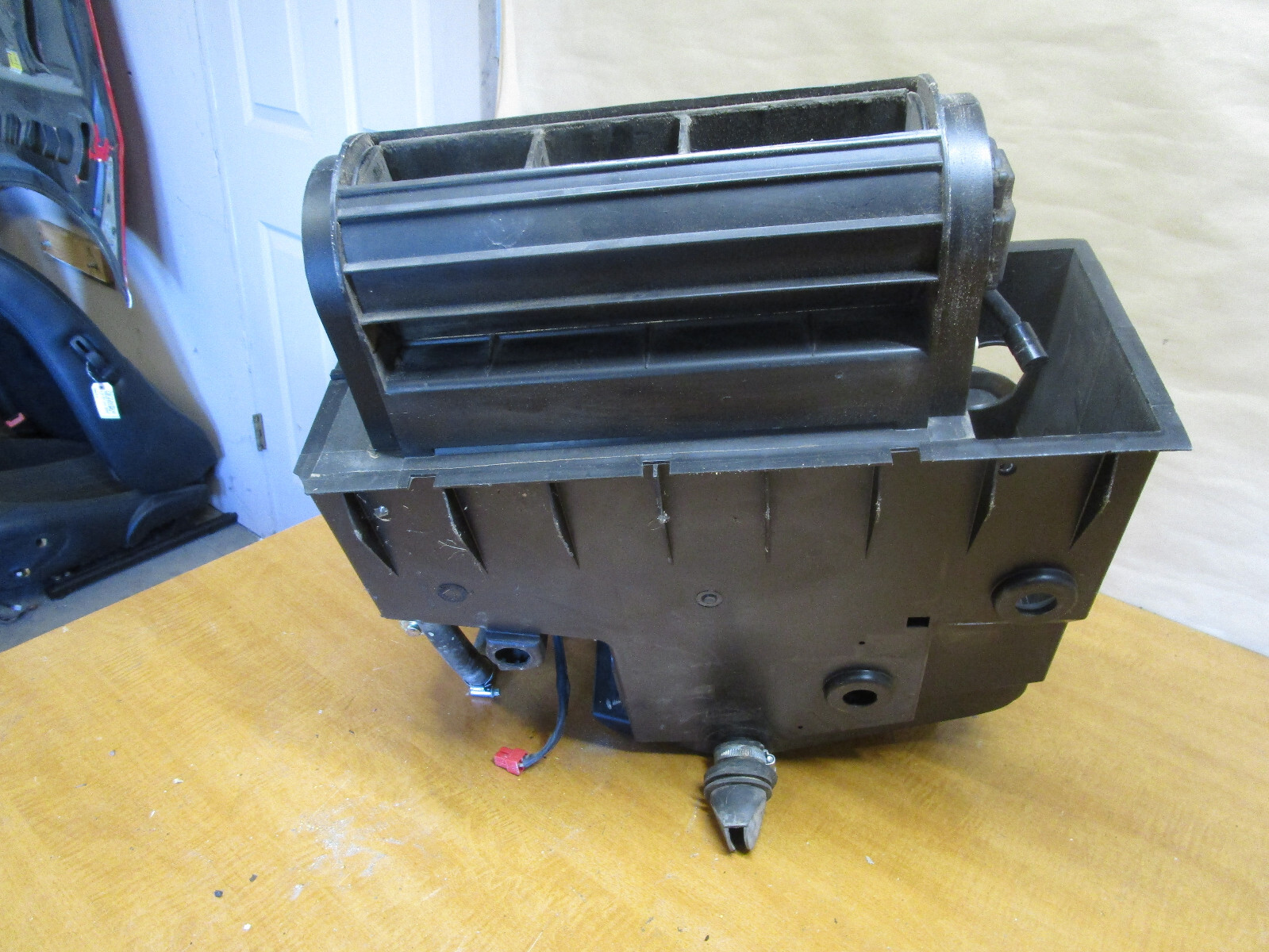 Ferrari 348,355 AC Evaporator Heater Box Assembly P/N 62417700