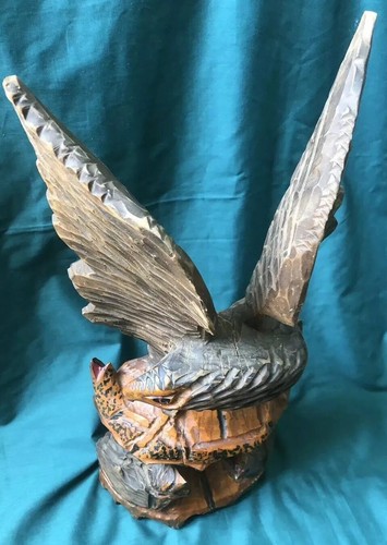 Vintage Ukrainian HAND CARVED WOODEN SCULPTURE Eagle (#1106) - Picture 4 of 11