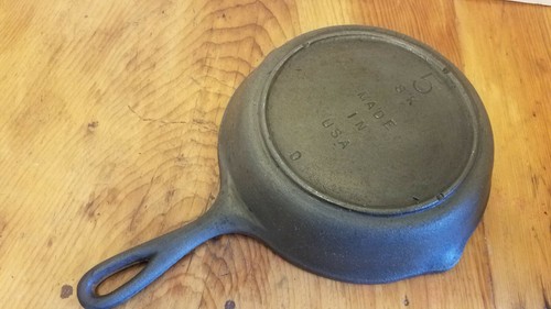Vintage Antique SK 5D Cast Iron Pan Skillet Made in USA 3 Notch Heat ring 8 3/4" - Picture 3 of 6