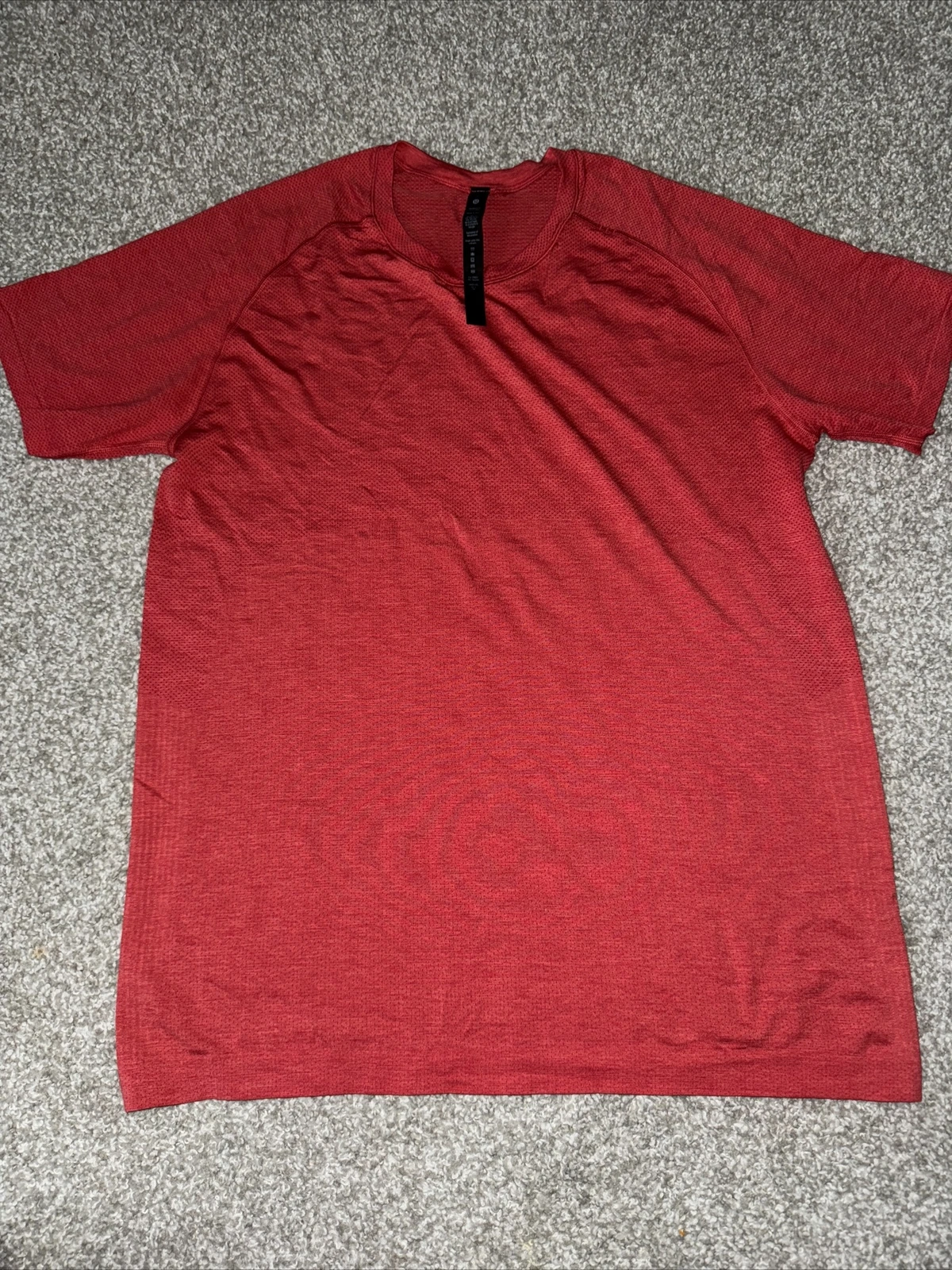 Lululemon Shirt Mens Large Metal Vent Red Performance Mesh Gym