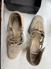 PRADA MILANO ITALY LADIES SHOES SANDALS sz-9 CREAM color BOW PLATFORM NEW $700