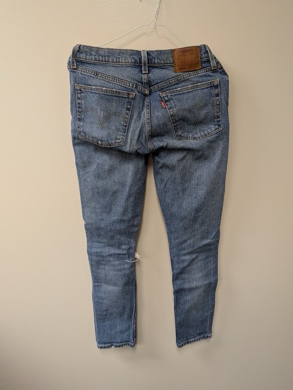 Levi's Women's Jeans Size 25x28 Blue