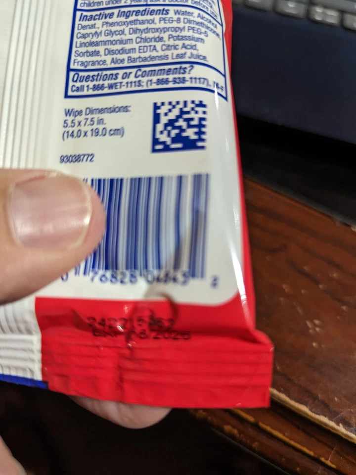 Wet Ones Fresh Scent Antibacterial Hand Wipes 20ct x 30 Packs (600 Total Wipes) - Image 2 of 4