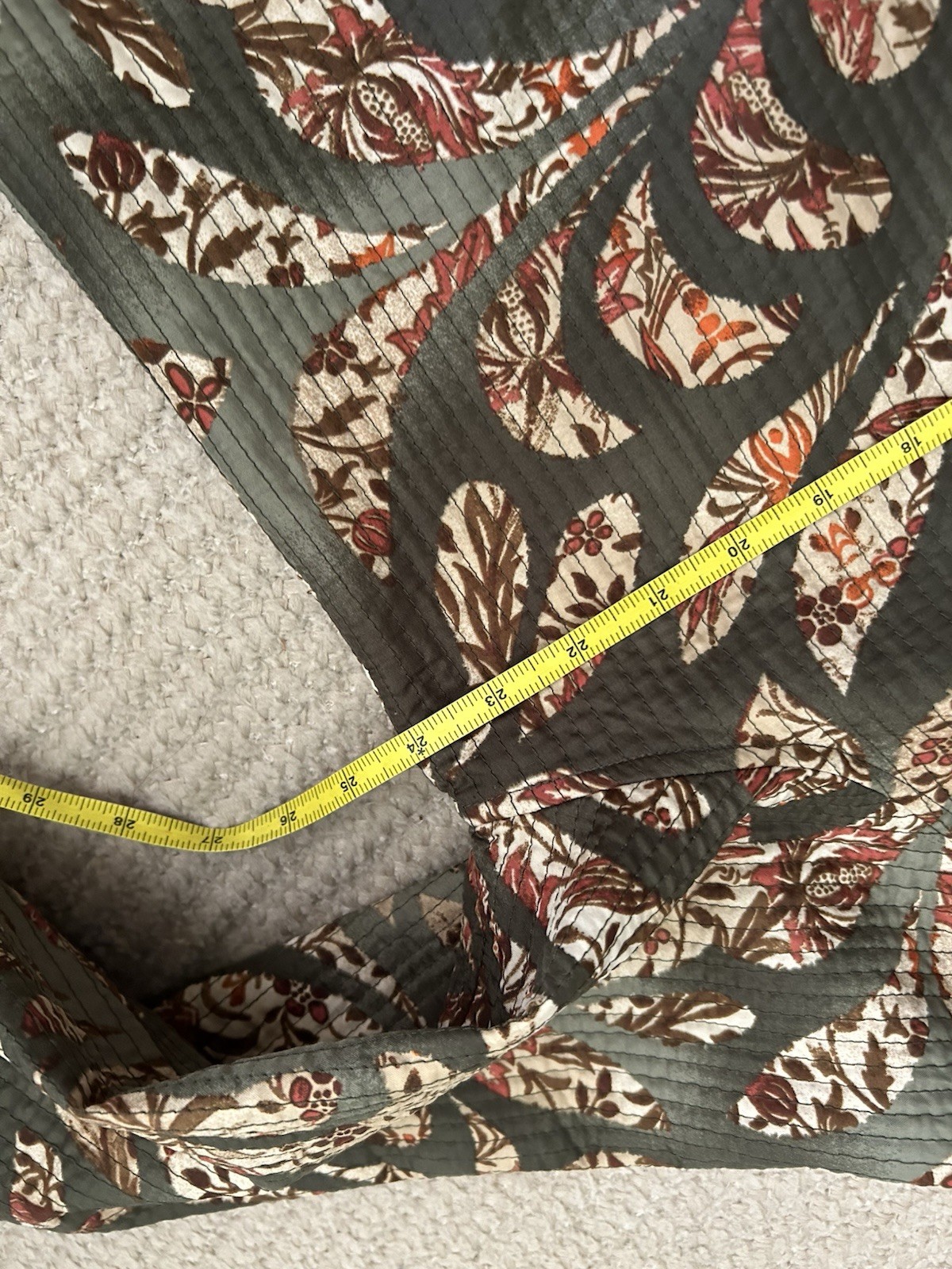 Reversible Jacket OS Perfect For Fall - image 7