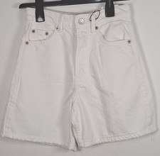 Bermuda donna Zara Off White denim regular, taglia UK 4 (EU 32), nuovi