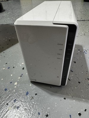 Synology Diskstation DS216j + Power Cord (hard drives removed) NAS