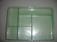 VTG.GREEN MARBLED LUCITE VANITY TRAY.6.5 X 9 X 1, 6 SECTIONS,GUC