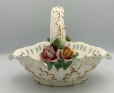 Hand Painted Capodimonte Italian Basket Roses Gold Highlights Very Good Cond