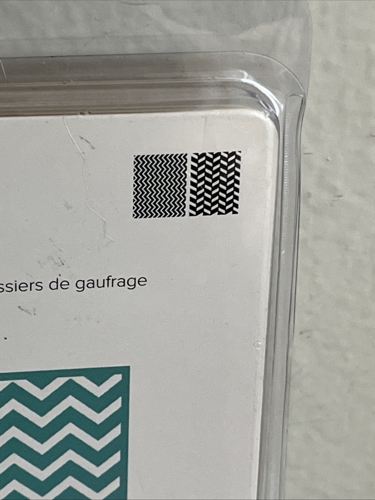 Lifestyle Crafts/QuicKutz Embossing Folders, Zig Zag, 2 Folders, EF-0012