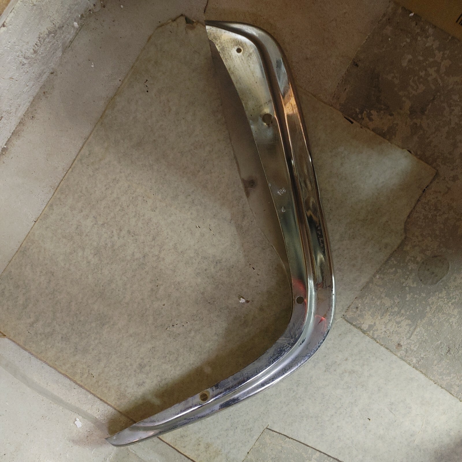 Nice Used LH Up.Frt Genuine Mercedes#1088850101 W108,W109,W111 