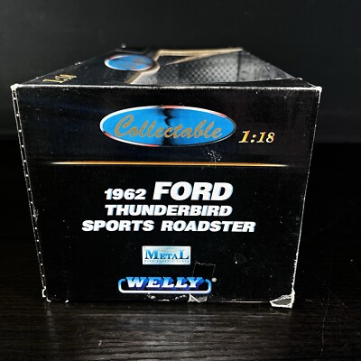 Welly 1/18 Scale Diecast 1962 Ford Thunderbird Sports Roadster
