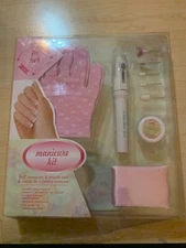 Perfect Pac TRIM Manicure Kit for Her New In Box 2-AA Batteries Not Included