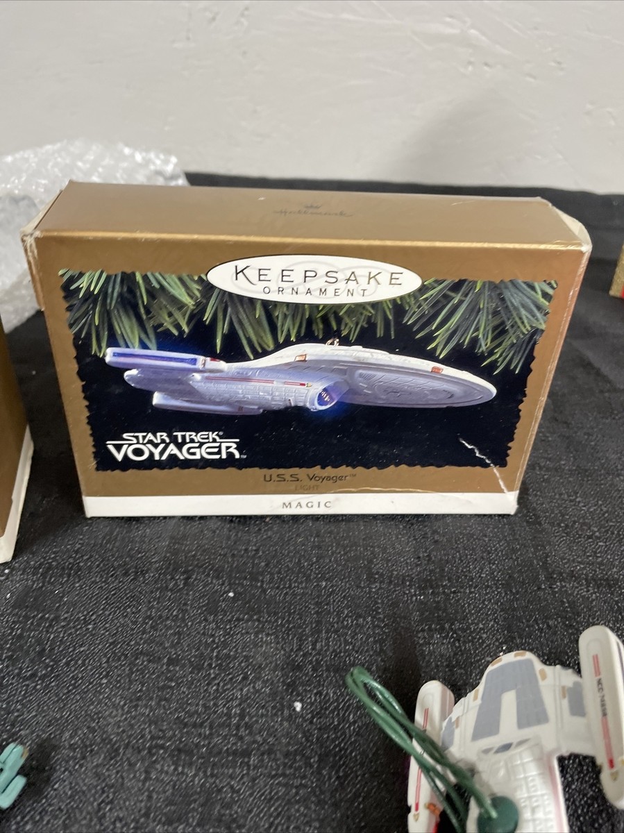 Hallmark Keepsake Ornament Magic 1996 Star Trek U.S.S Voyager 1994