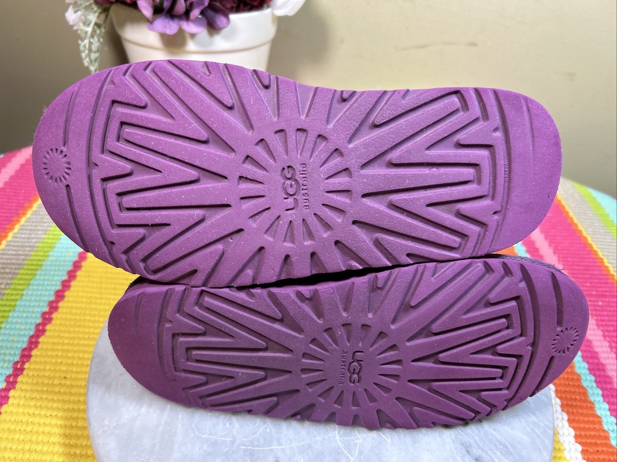 UGG Australia Aster Classic Short Constellation 1009252Y Boots