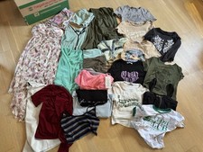 XXL Kleiderpaket Kleider Tops T-Shirts Langarm Hosen S Oberteile
