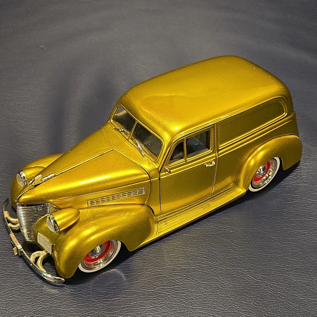 Chevrolet Contemporary Manufacture Diecast Cars, Trucks & Vans