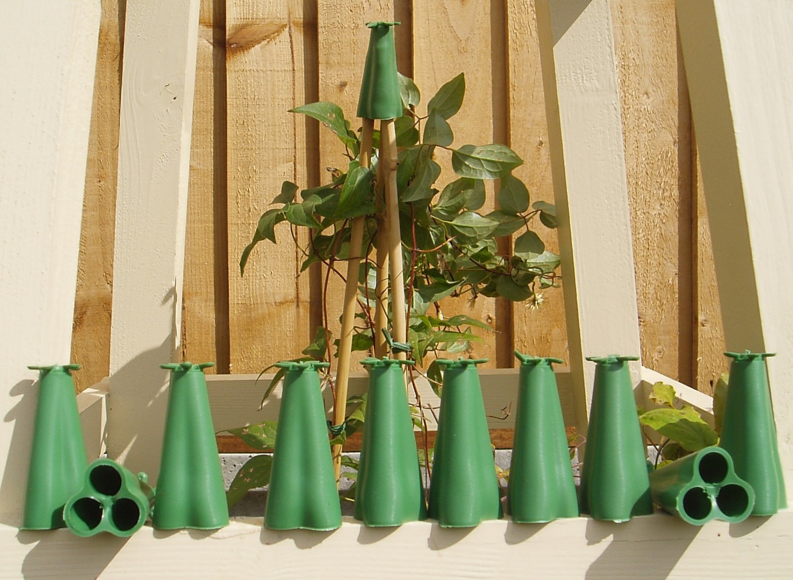 PYRAMID 3 CANE RUBBER CANE TOPPERS / CAPS FOR GARDEN SAFETY eBay