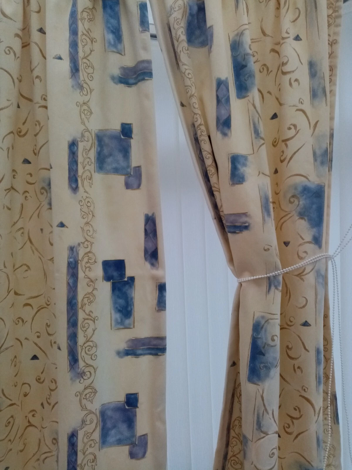 Curtains 31 x 56" Valance 70 x 8.5" Cream Blue Gold Floral Lined Pencil Pleats