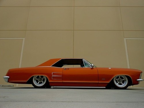 1964 Buick Riviera Wildcat 445 V8 cu = 401 325hp/445 torque