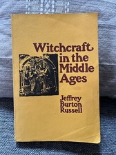 Witchcraft in the Middle Ages - paperback Russell, Jeffrey Burton