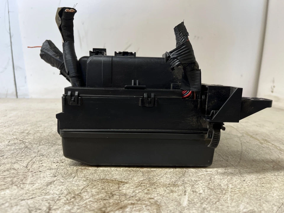 Engine Fuse Box Mitsubishi Galant 2008 2009 Foto 3 de 4