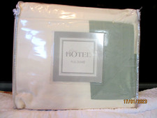 Hotel Luxury Cotton Ivory Khaki Green Jacquard Full Duvet Cover New in Package 