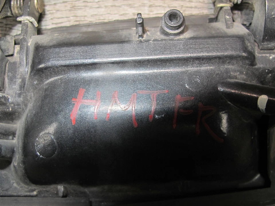 91-99 MITSUBISHI 3000GT НАБОР ИЗ 2 ЛЕВОСТОРОННИХ И ПРАВОСТОРОННИХ НАРУЖНЫХ РУЧЕК ДВЕРИ OEM - Изображение 2 из 4