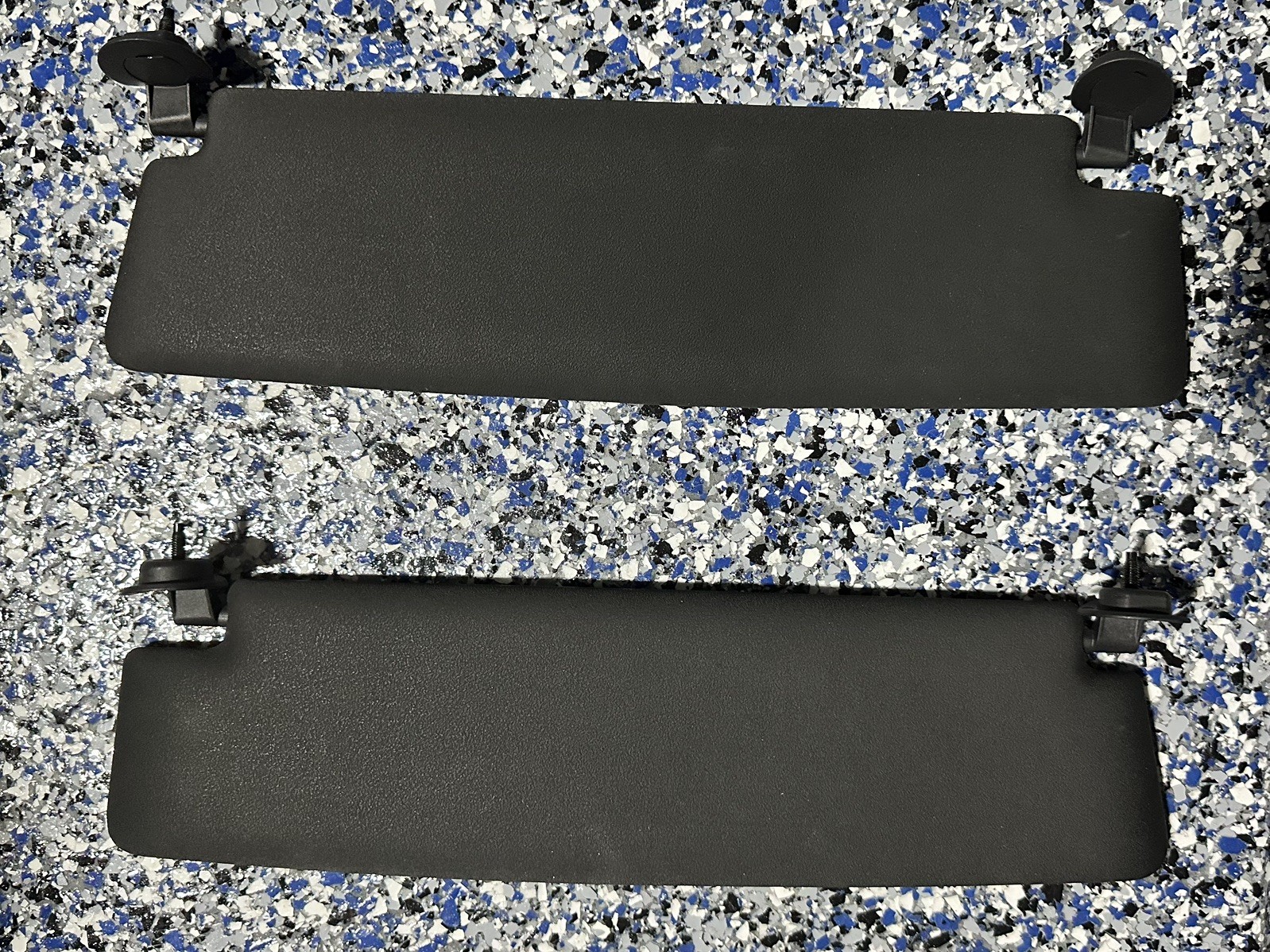 Audi R8 2008-2015 Right Sun visors Pair Black
