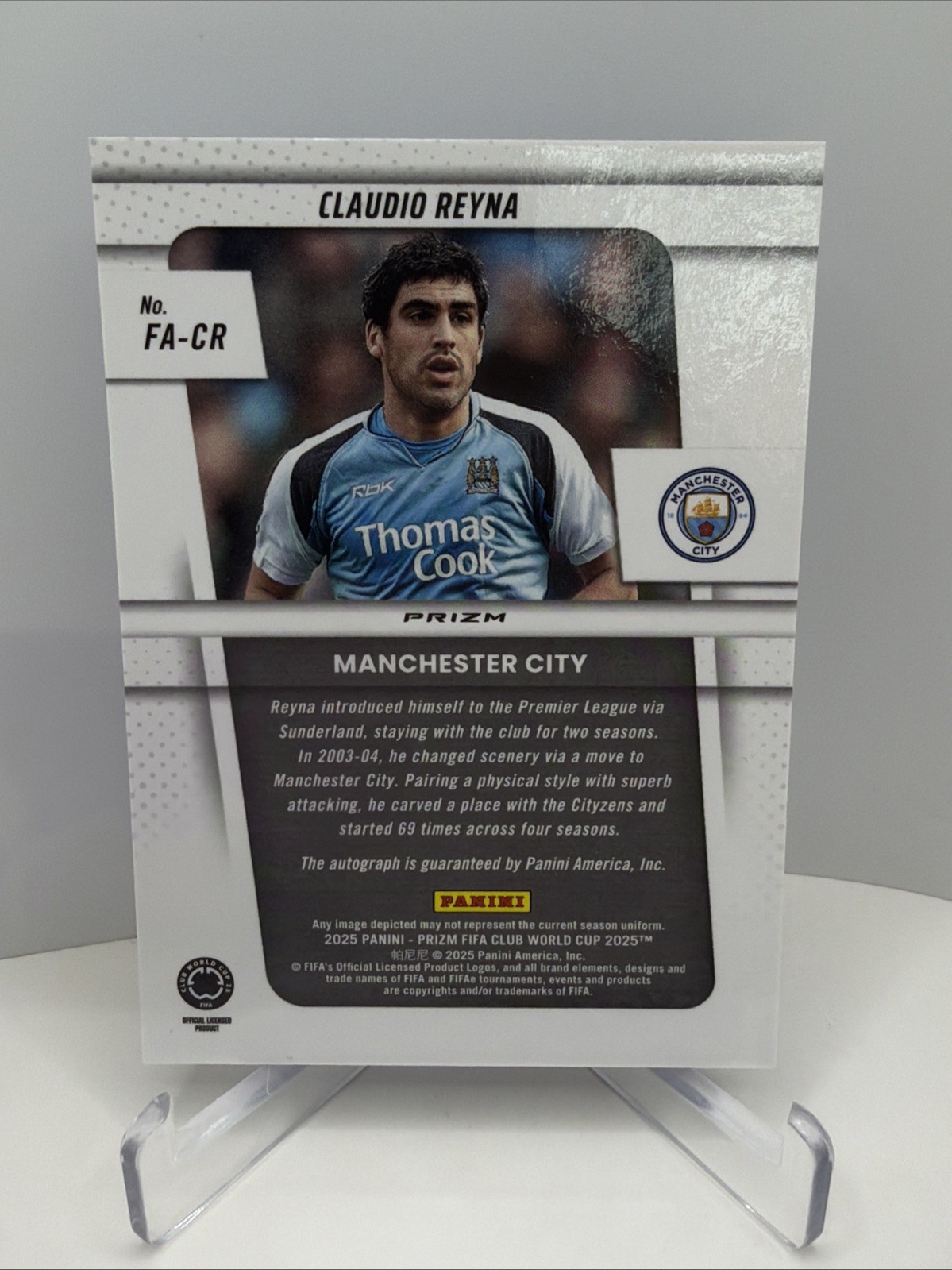 2025 Prizm Club WC CLAUDIO REYNA Blue Shimmer Auto Manchester City Color Match view 7