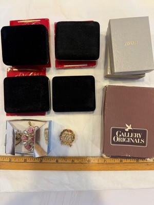 8 Vintage AVON Jewelry Lot Most New in Box President's Club Gallery Pin Belt