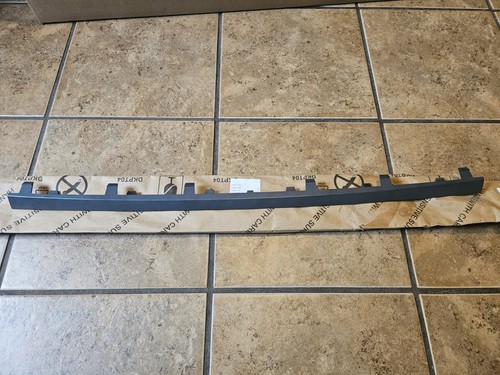 OEM 2019-2023 Audi Q3 Grille Connecting Piece 83A807663
