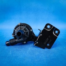 Pompe à eau BMW X6