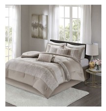 Madison PARK Ava Chenille Jacquard Comforter Set - Queen Pierced Taupe
