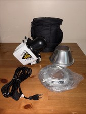 Paul C Buff AlienBees B800 320WS Monolight Flash Head White Studio Strobe Tested