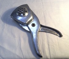 Vintage Irvin Ware Lemon And Lime Squeezer New Made In The USA