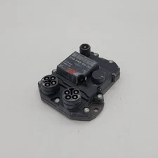 1984 - 1993 MERCEDES BENZ OEM W201 190 190E IGNITION CONTROL MODULE 0105456032