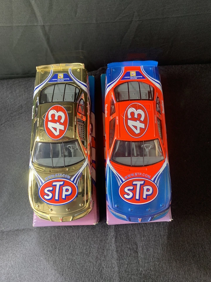 1/24 NASCAR Diecast Oro Cromo #43 STP John Andretti 50 Aniversario Foto 2 de 4