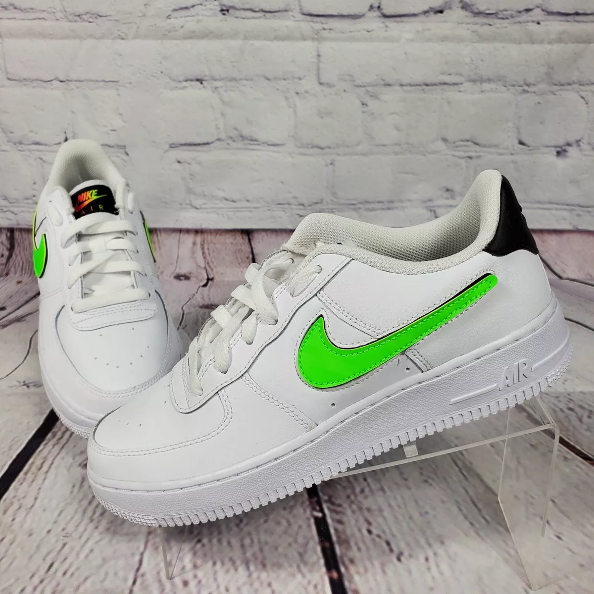 Nike Kids Air Force 1 LV8 3 Grade School - White-Black-Green Strike -Size - 6.5